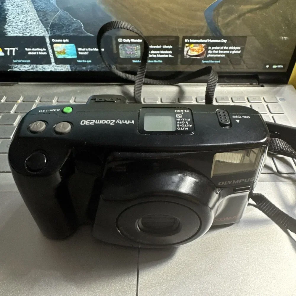 OLYMPUS Camera Black Infinity Zoom 230 -38 -90 mm zoom lens 35 mm film camera